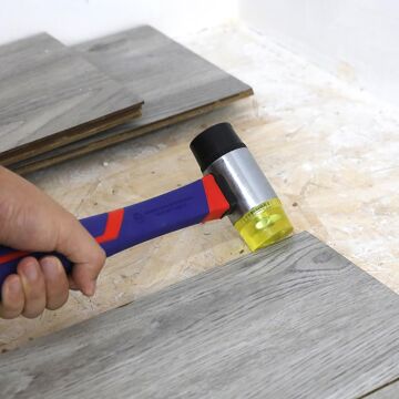 WORKPRO WP241036 40mm Fiberglas Saplı Çift Başlı Hassas Lastik Çekiç