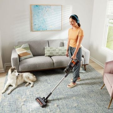 WORX WX038 20Volt 2.0Ah. Li-ion 105Watt Çift Akülü Kömürsüz Siklonik Sistem Şarjlı Dikey Süpürge
