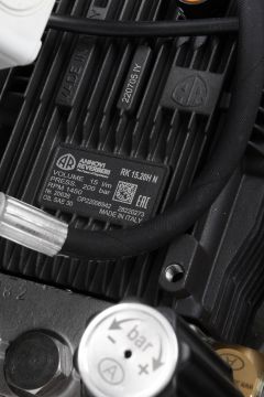 Ottomax profesyonel oto yıkama malzemeleri 200 bar basınçlı yıkama makinası italyan pompa 12 metre