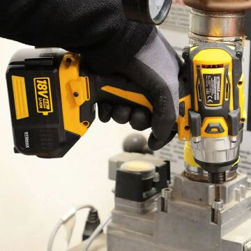 Rtrmax RTX2022 Akülü Torklu Vidalama Matkap 18V Lithium-Oin Çift Akü 2 Ah