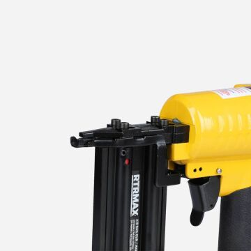 Rtrmax RTM0135 Havalı Çivi Çakma Tabancası