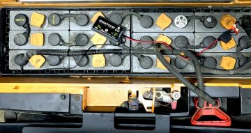 Megapulse VEES 6V/48Volt 1500 Amper Akü Ömrünü Uzatma ve Sülfat/Oksit Çözücü, Önleyici Akü Bakım Cihazı/ Desülfatör