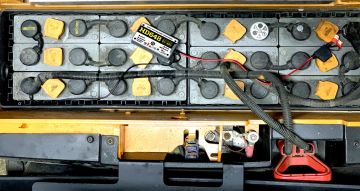 Megapulse HD648 6V/48Volt 2000 Amper Akü Ömrünü Uzatma ve Sülfat/Oksit Çözücü, Önleyici Akü Bakım Cihazı/Desülfatör